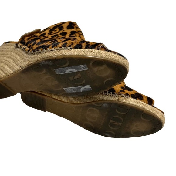 Kelsi Dagger Tan Black Clarabel Animal Print Self Fastener Wedges 9.5 - Picture 2 of 7